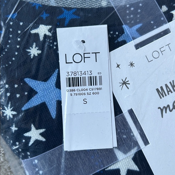 Ann Taylor Loft Jogger Pajama Set Blue Stars Holiday Cozy Loungewear Sleep NEW - Picture 5 of 7